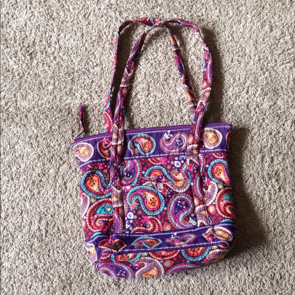 AC Moore quilted bag with two wristlet